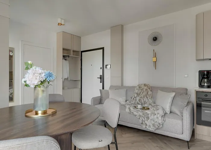 With Parking By Lion Apartamento *